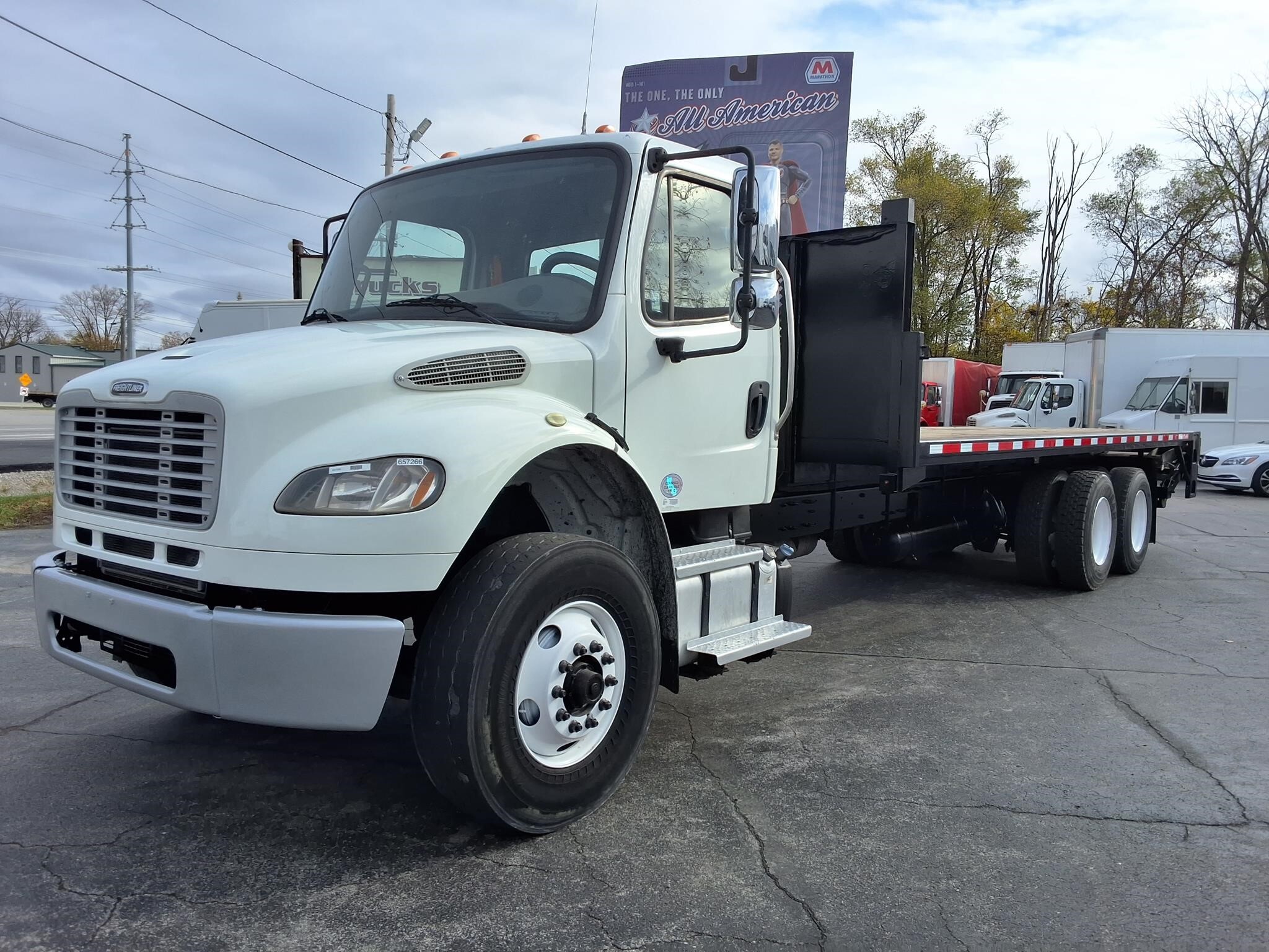 2016 FREIGHTLINER BUSINESS CLASS M2 106 in Fort Wayne, IN