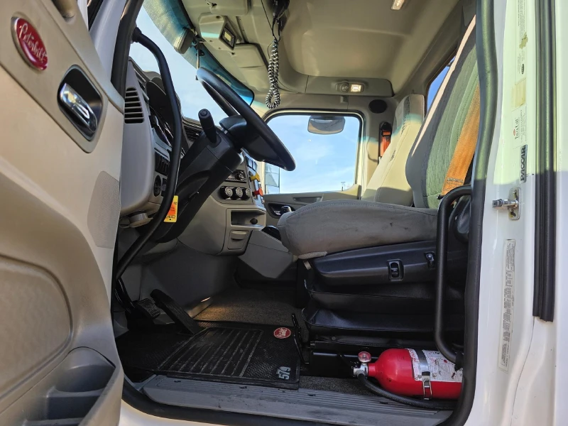 2018 PETERBILT 579