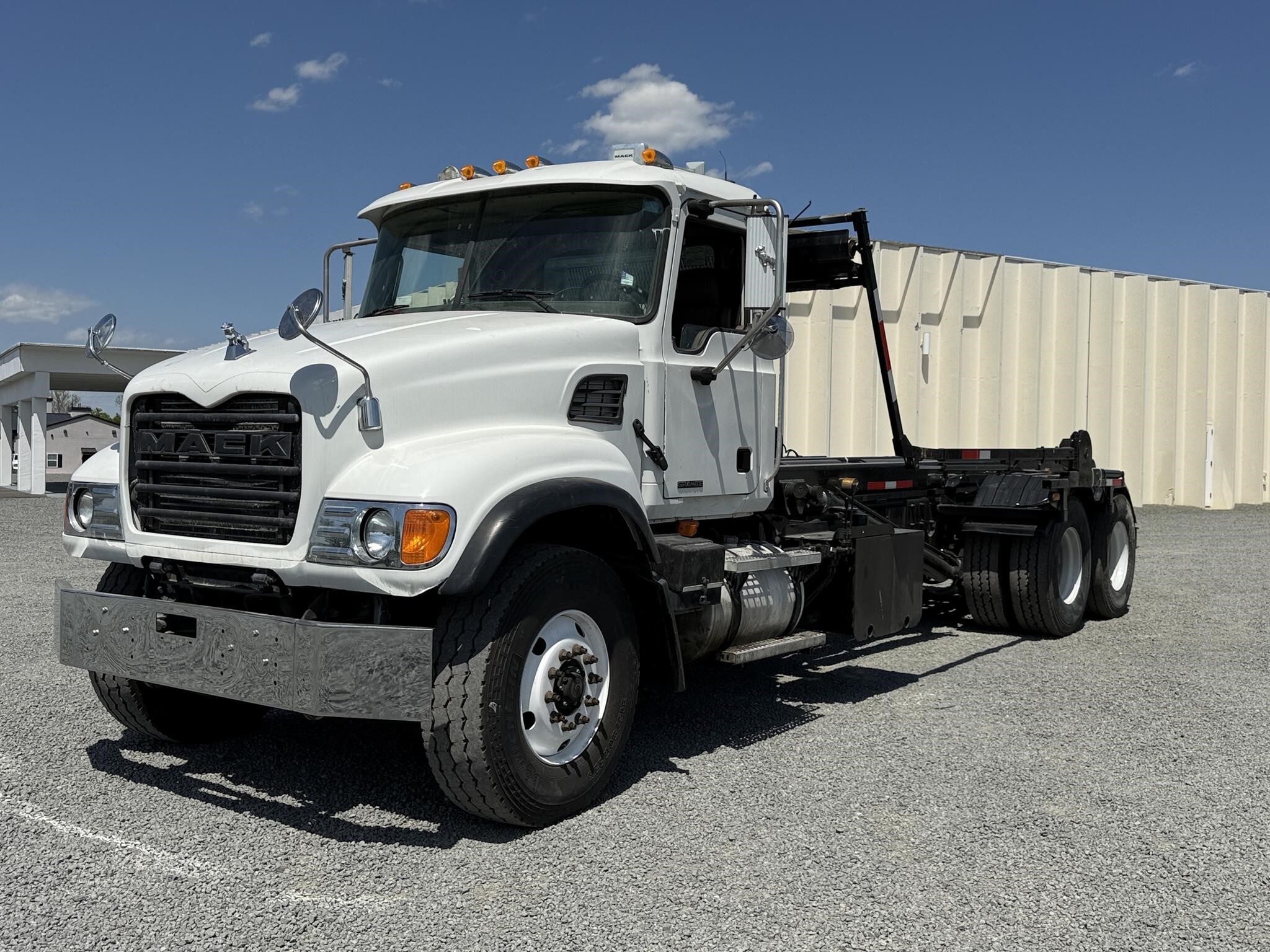 2007 MACK GRANITE CV713 in Bealeton, VA