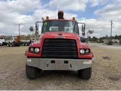 2014 FREIGHTLINER 114SD