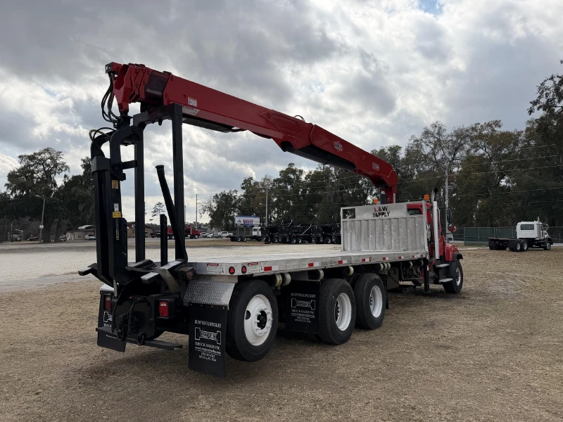 2014 FREIGHTLINER 114SD