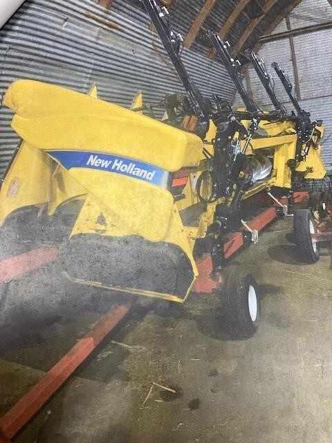 NEW HOLLAND 98C in Charles City, IA