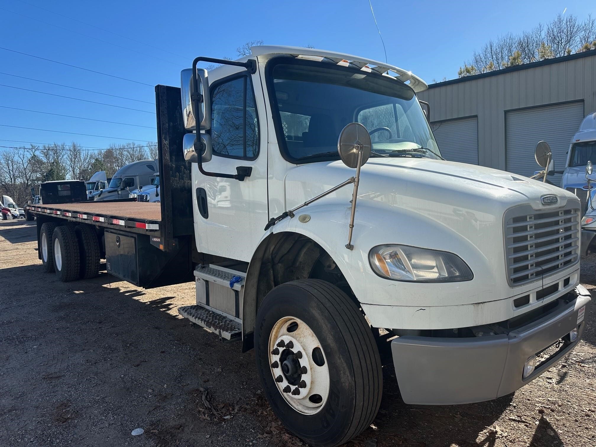 2017 FREIGHTLINER BUSINESS CLASS M2 112 in Atlanta, GA