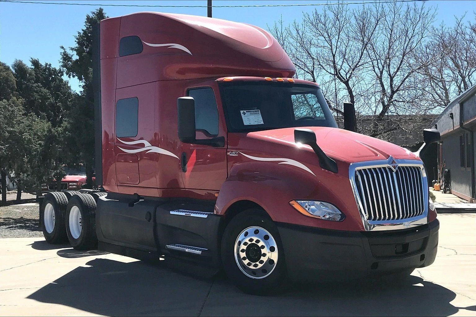 2023 INTERNATIONAL LT in Commerce City, CO