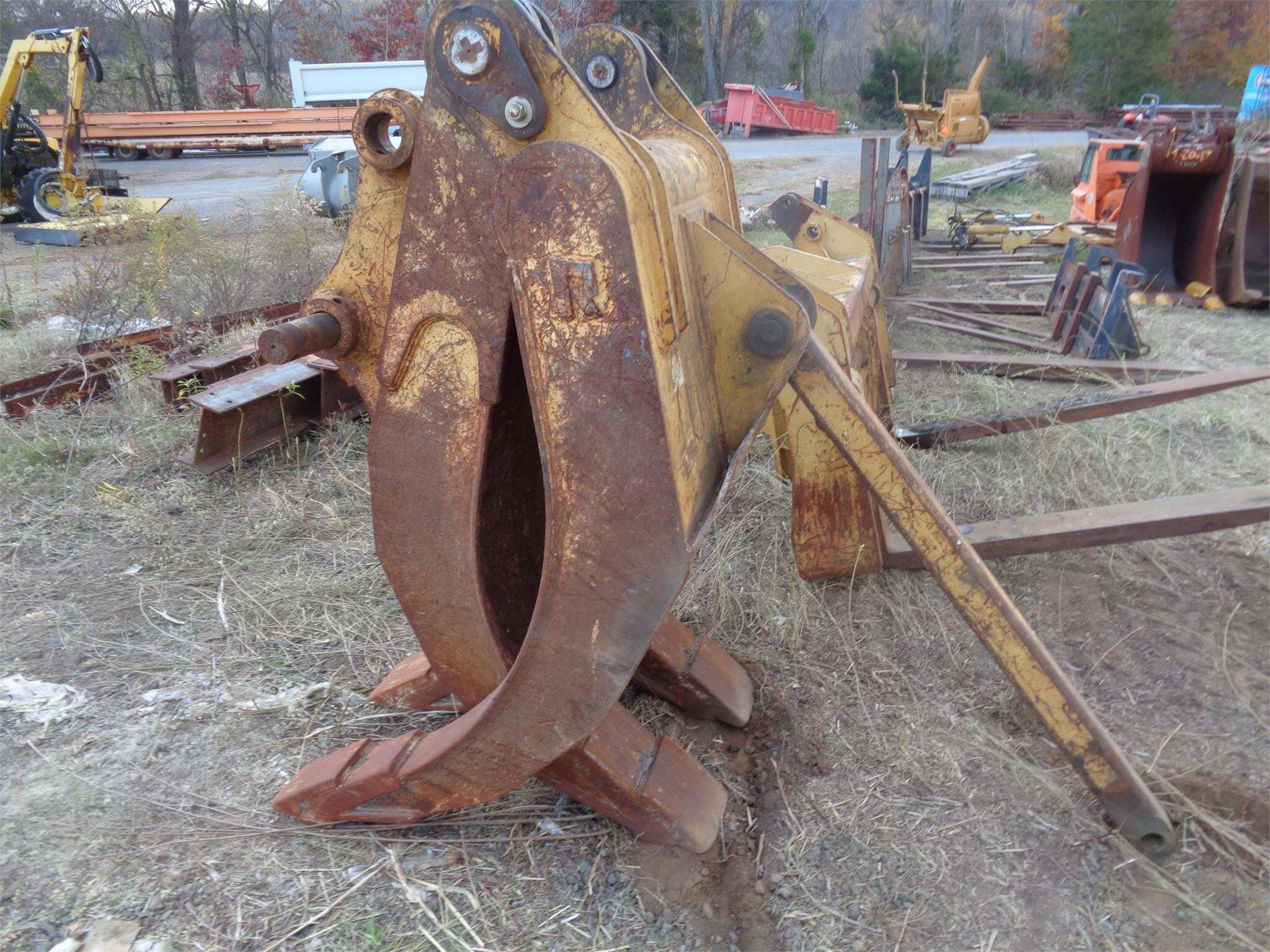 2010 ROCKLAND Attachment in Orange, VA
