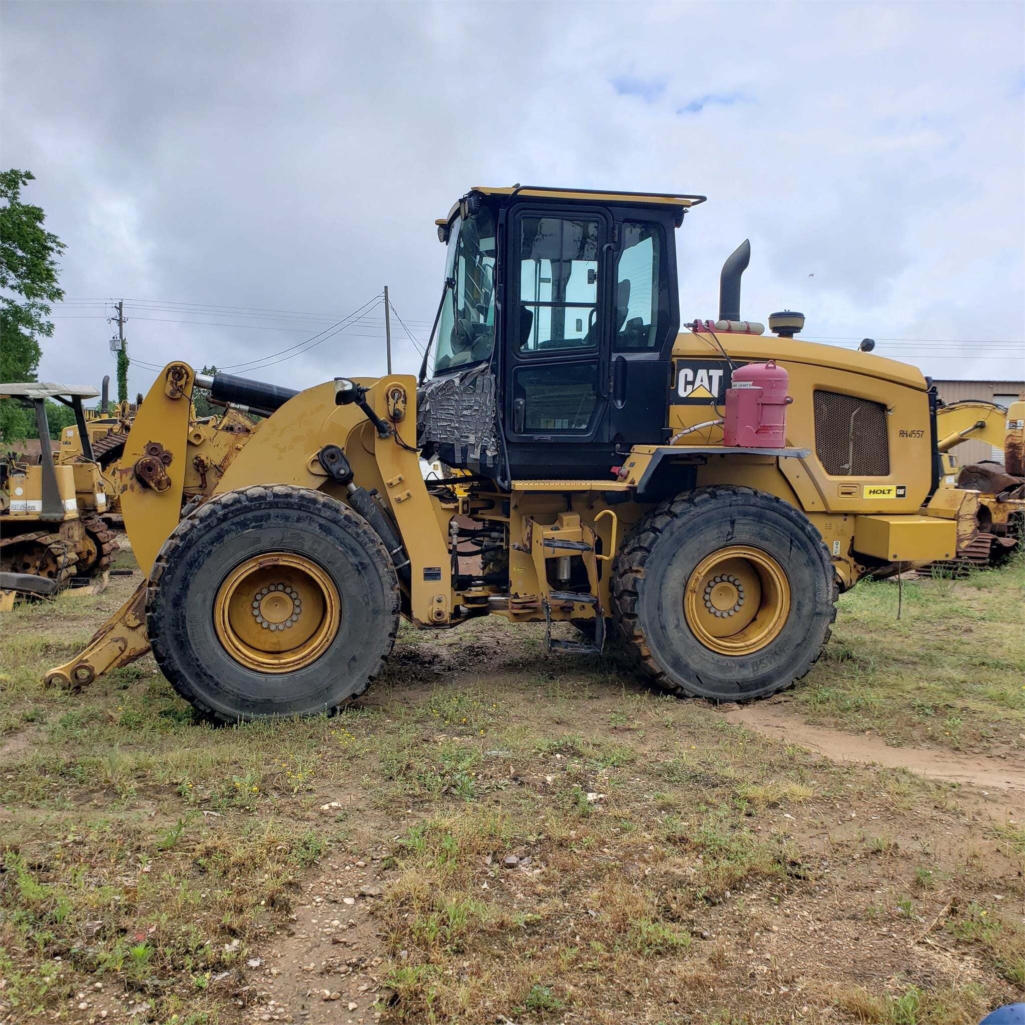 2013 CATERPILLAR 930K in Hughes Springs, TX