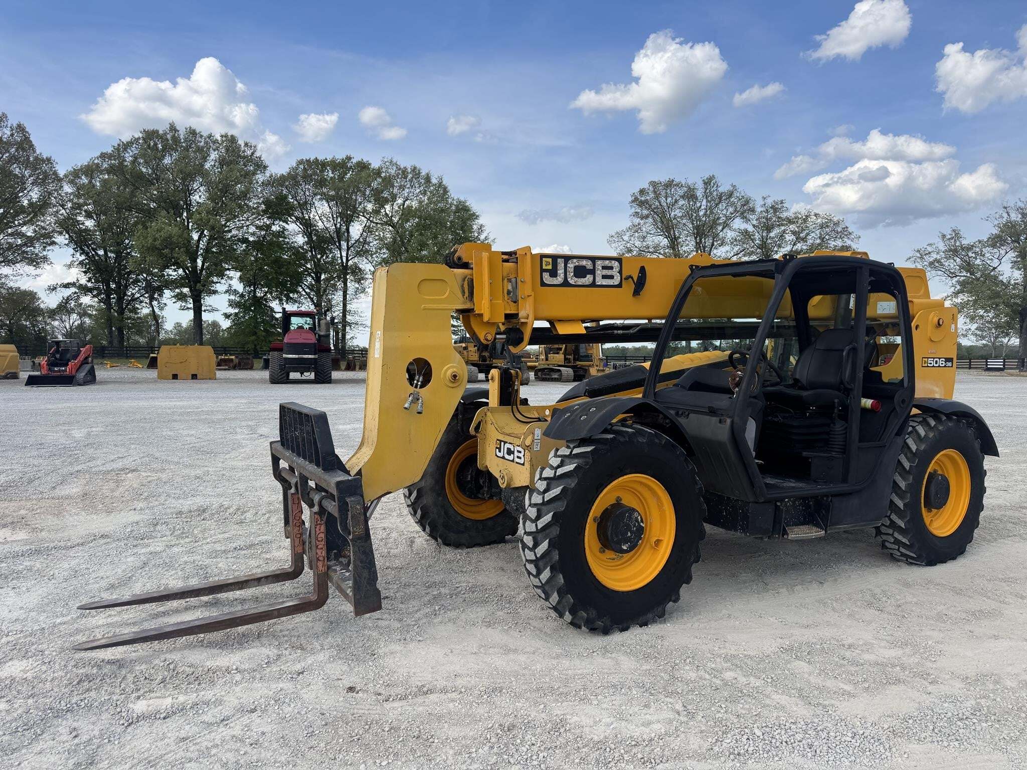 2015 JCB 506-36 in Jackson, TN