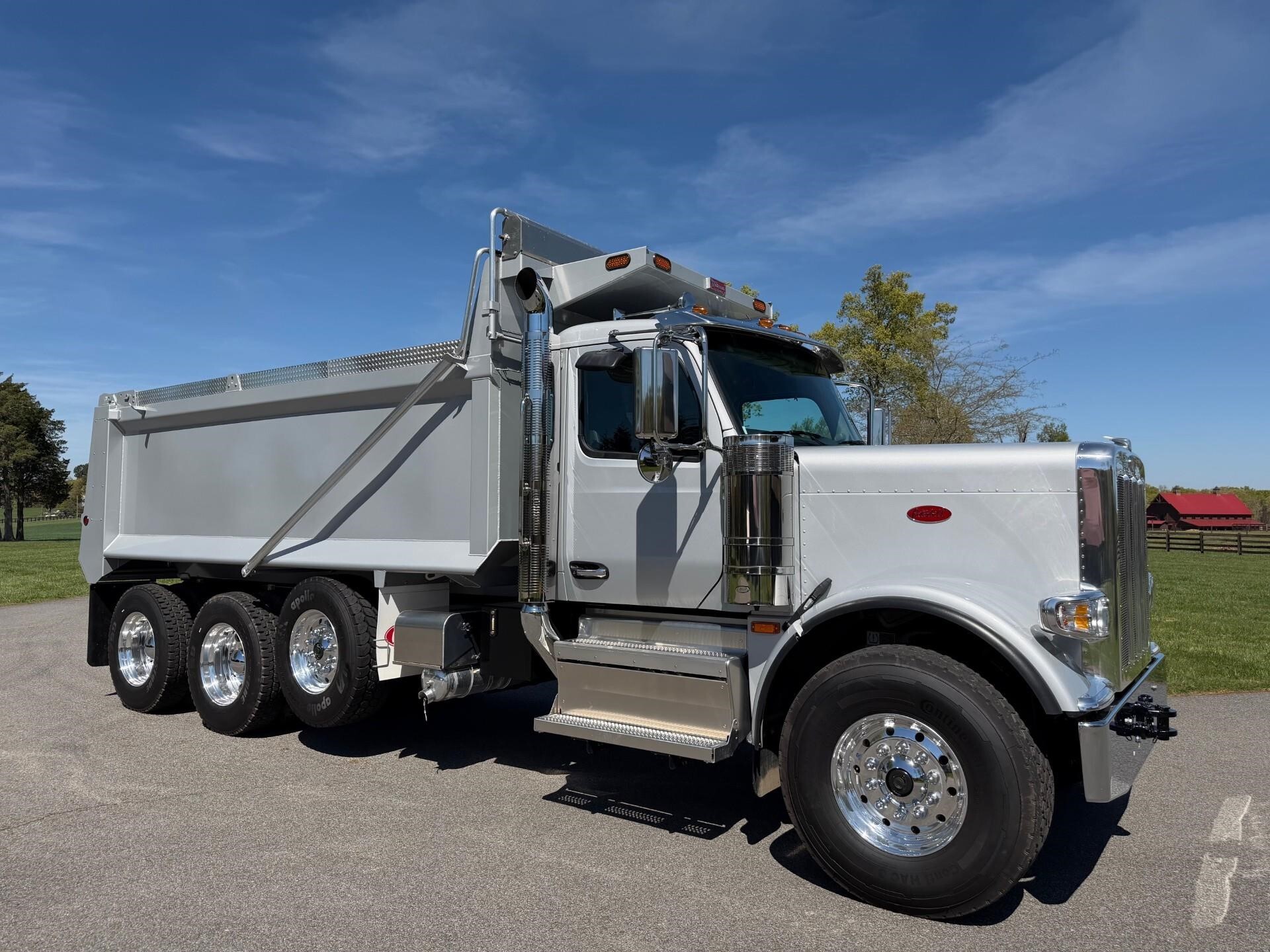 2026 PETERBILT 589 in Chatham, VA