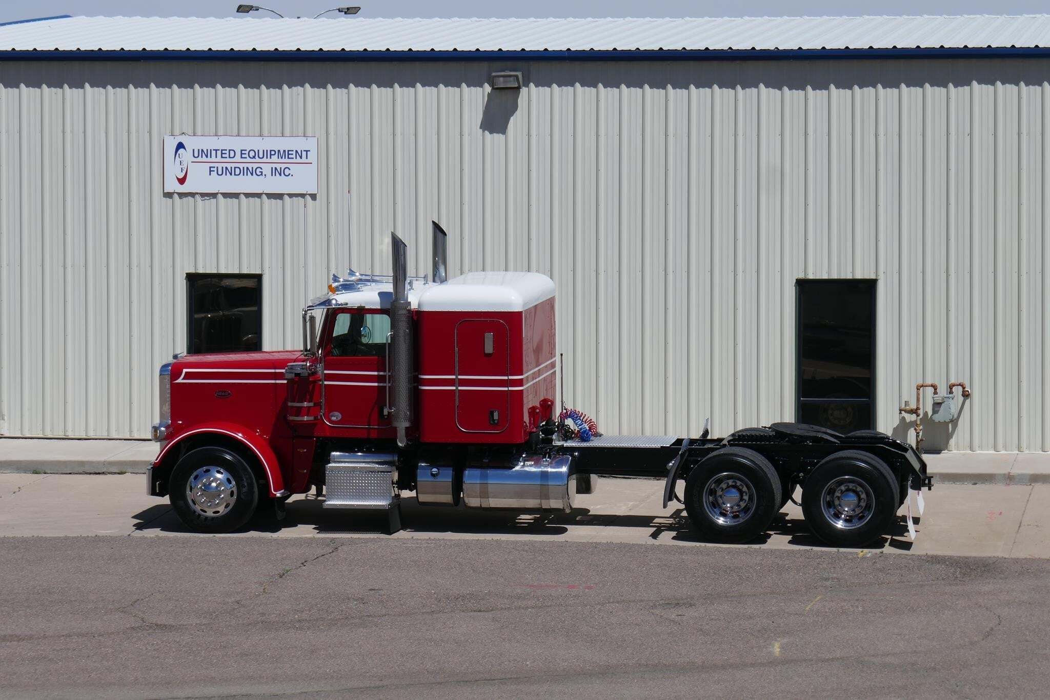 2020 PETERBILT 389 in Henderson, CO