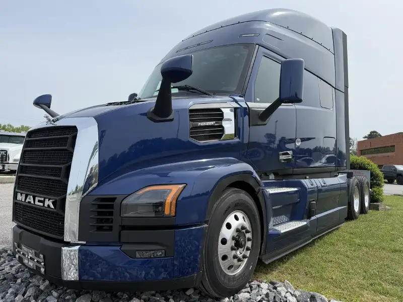 2027 MACK PIONEER