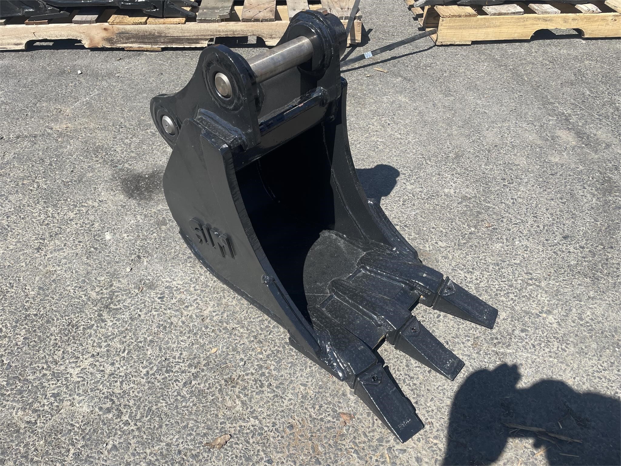 2023 12" TOOTH YANMAR Attachment in Cle Elum, WA