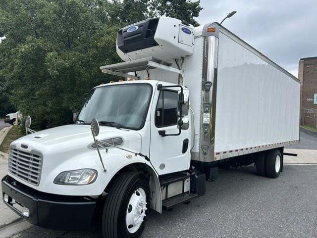 2016 FREIGHTLINER BUSINESS CLASS M2 106 in Landover, MD