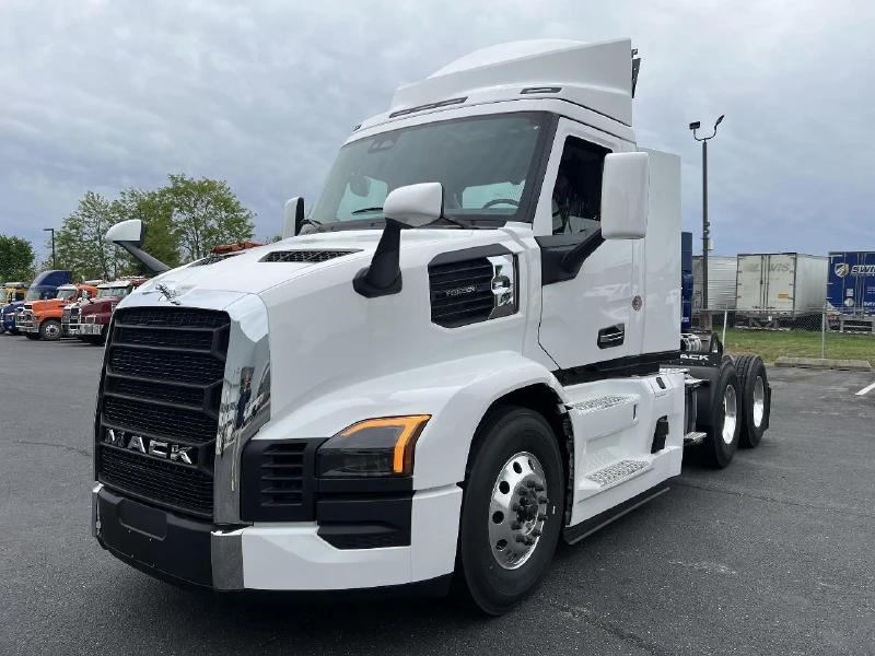 2027 MACK PIONEER