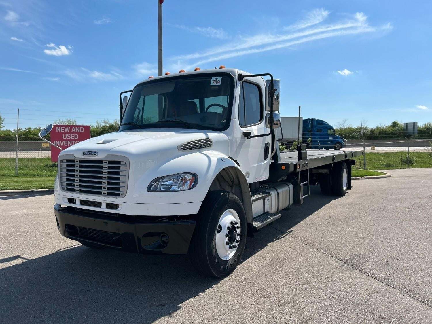 2015 FREIGHTLINER BUSINESS CLASS M2 106 in Dayton, OH