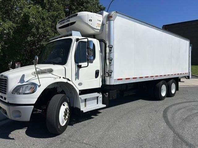 2022 FREIGHTLINER BUSINESS CLASS M2 106 in Landover, MD