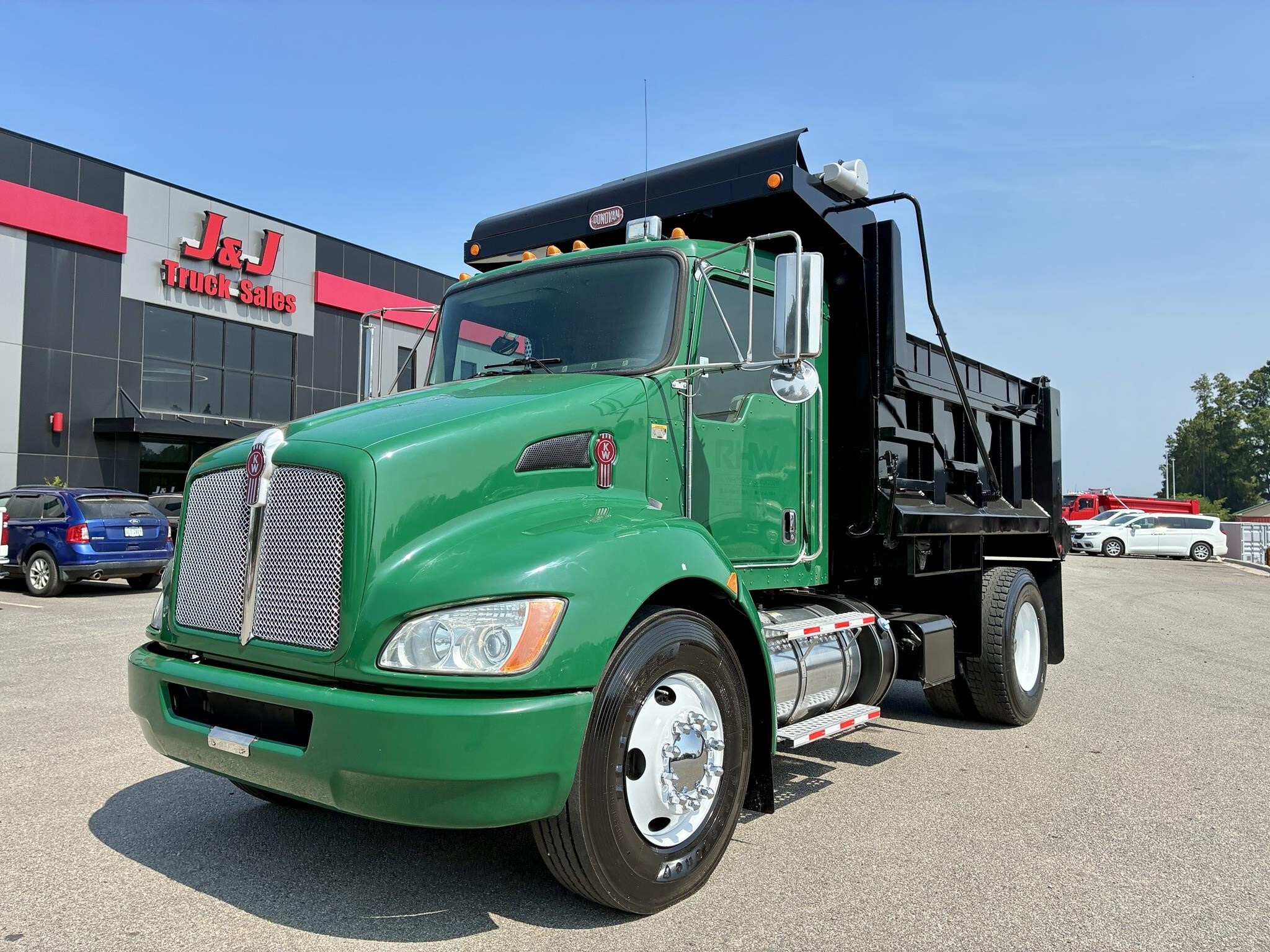2013 KENWORTH T370 in Chatham, VA