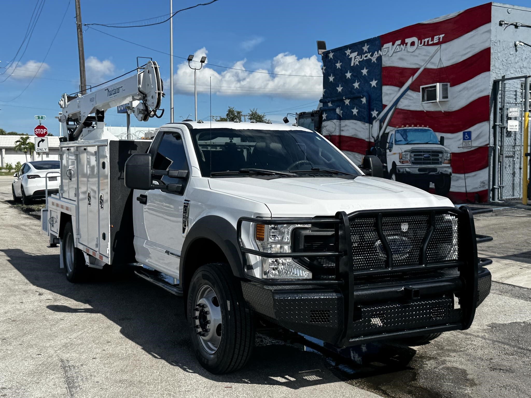 2021 FORD F550 in Miami, FL