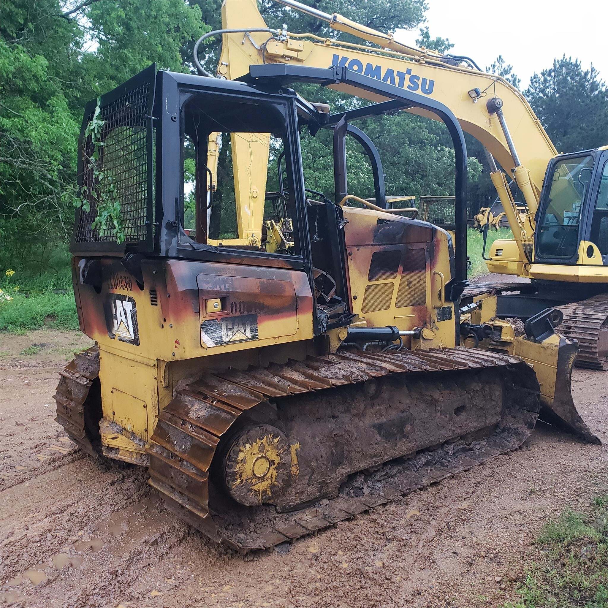 2013 CATERPILLAR D3K2 LGP in Hughes Springs, TX