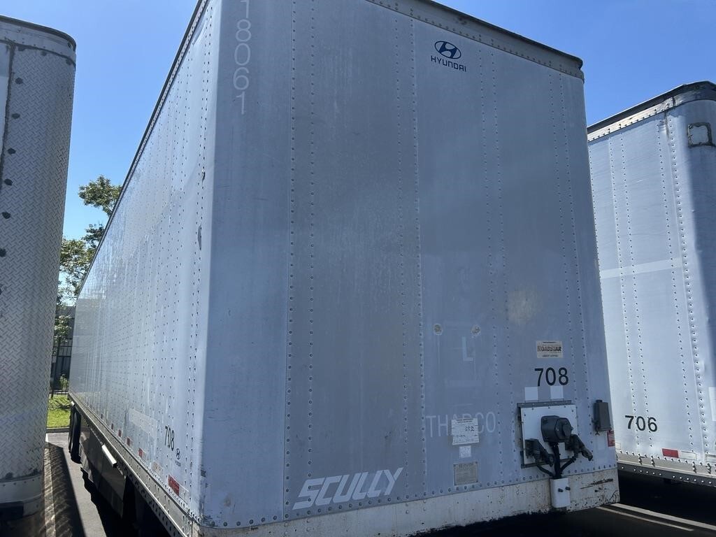 2001 HYUNDAI in Santa Rosa, CA