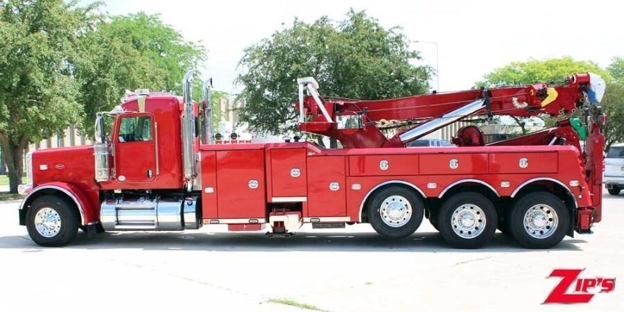 2022 PETERBILT 389 in New Hampton, IA