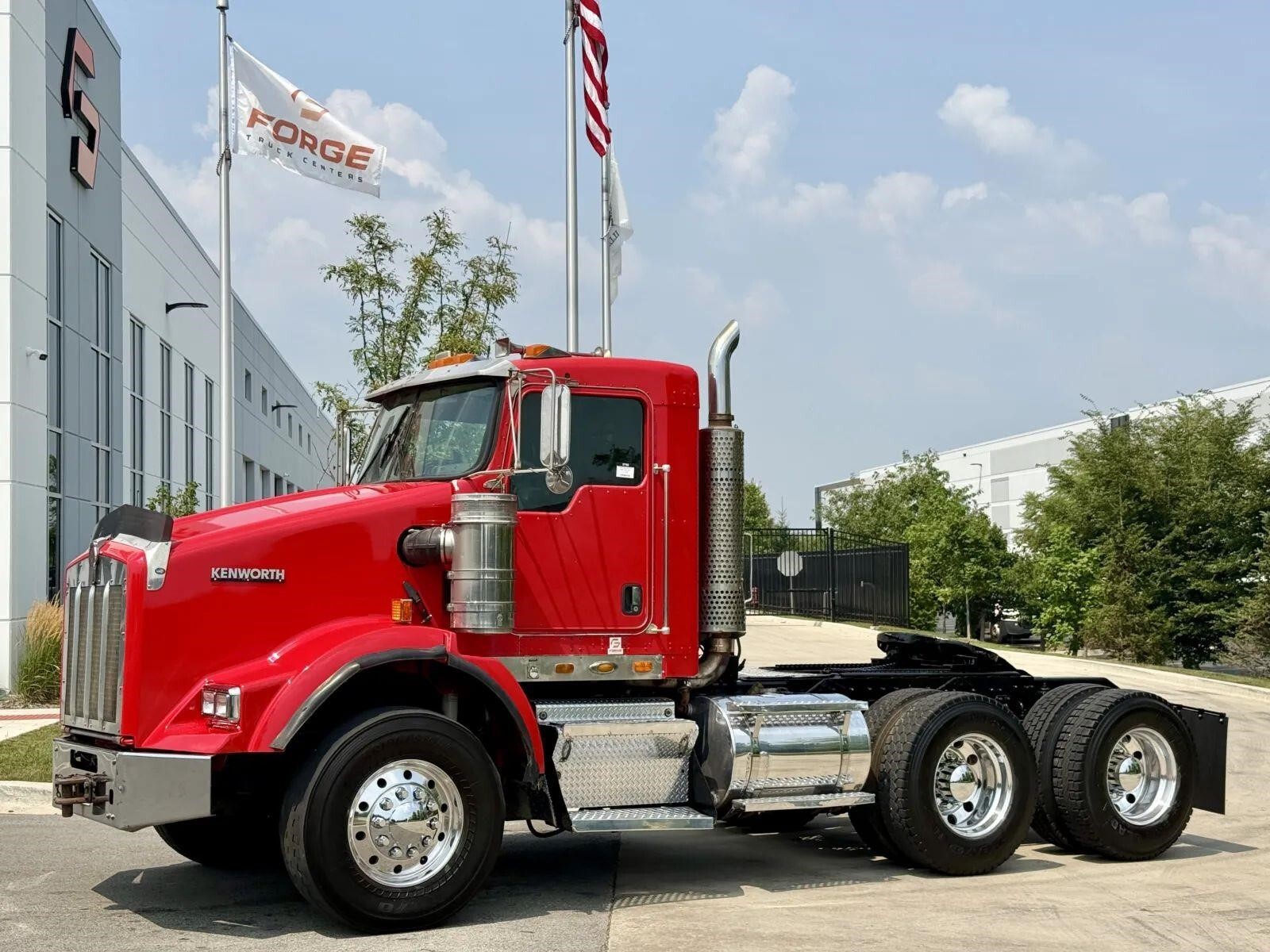 2005 KENWORTH T800 in New Lenox, IL