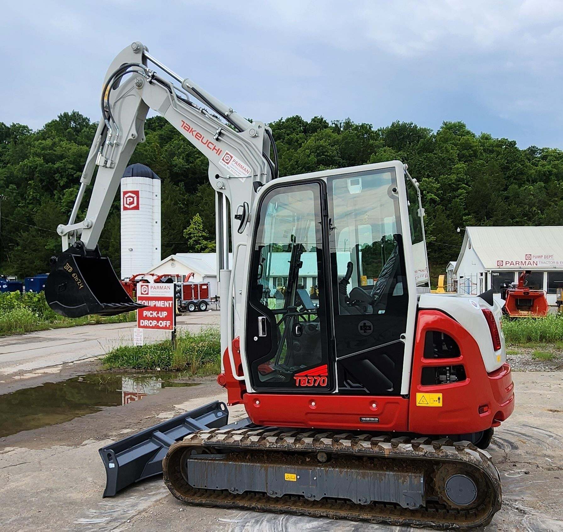 2025 TAKEUCHI TB370 in Nashville, TN