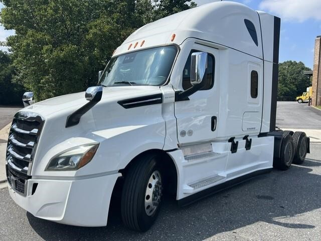 2025 FREIGHTLINER CASCADIA 126 in Landover, MD