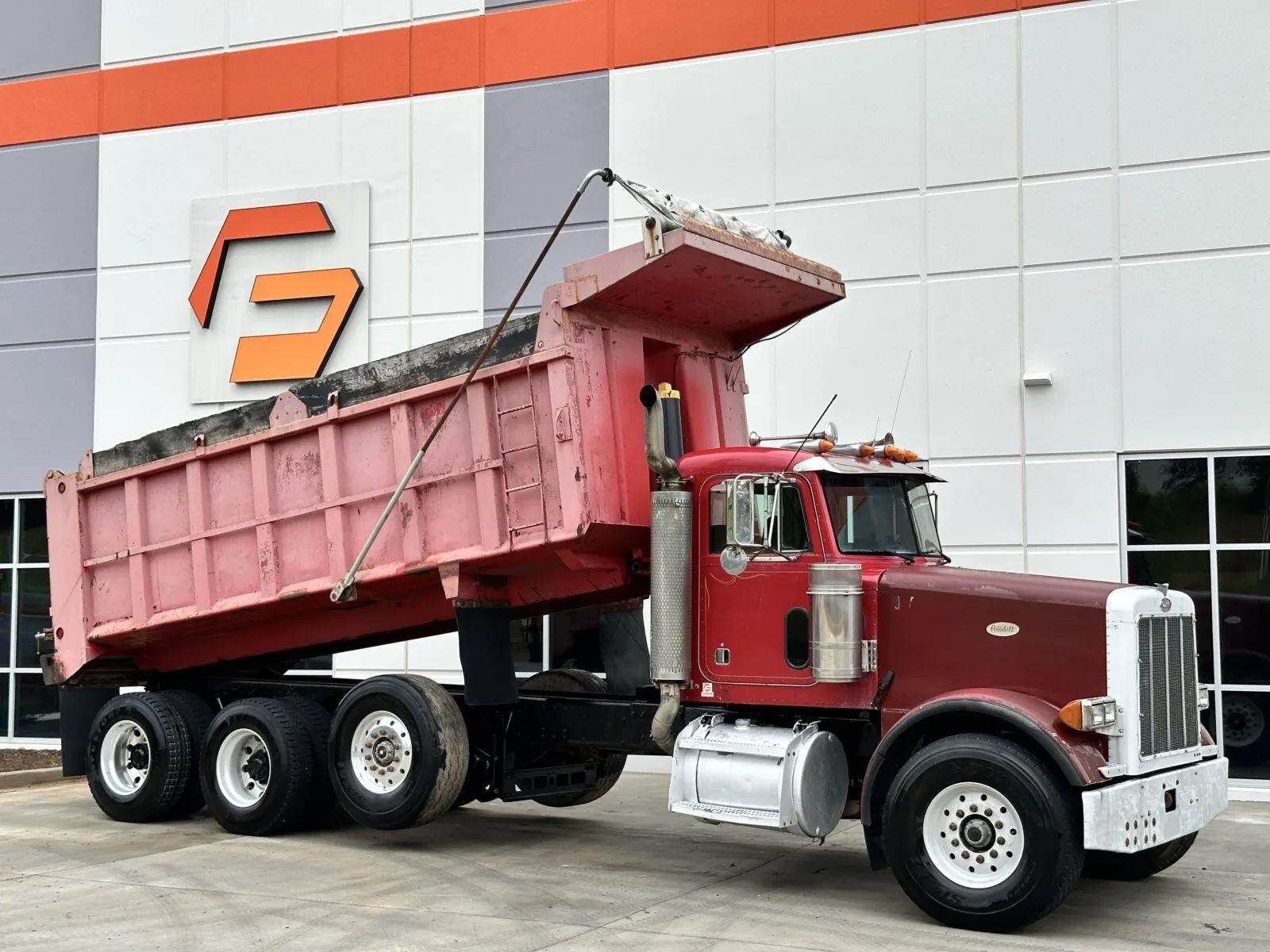 1996 PETERBILT 357 in Greer, SC