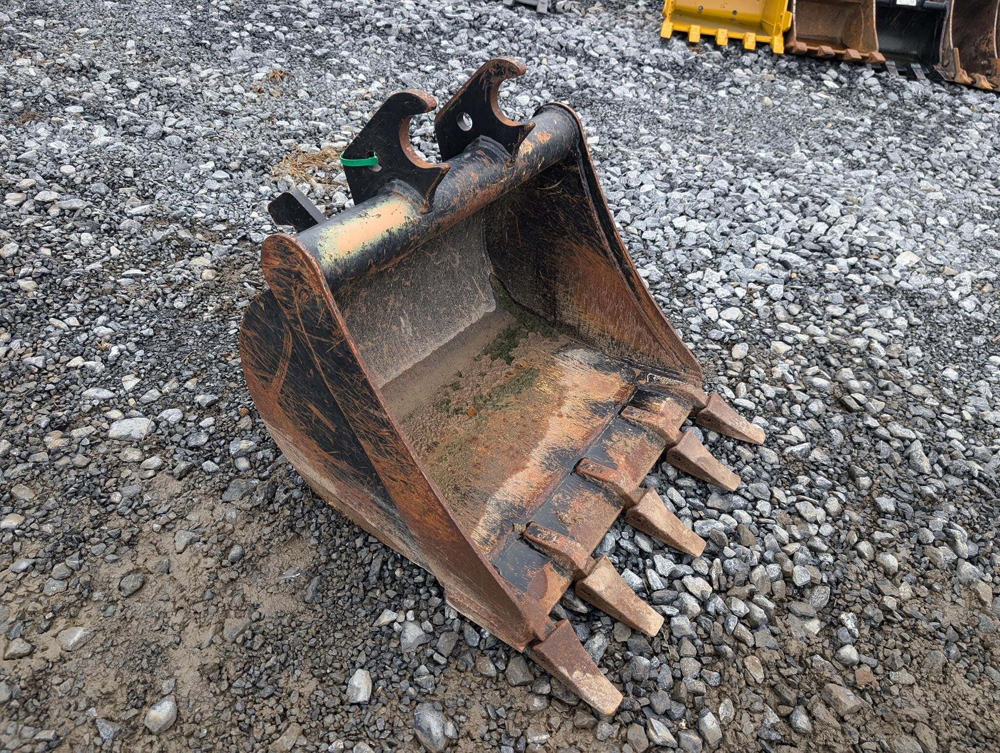 DEERE Attachment in Womelsdorf, PA