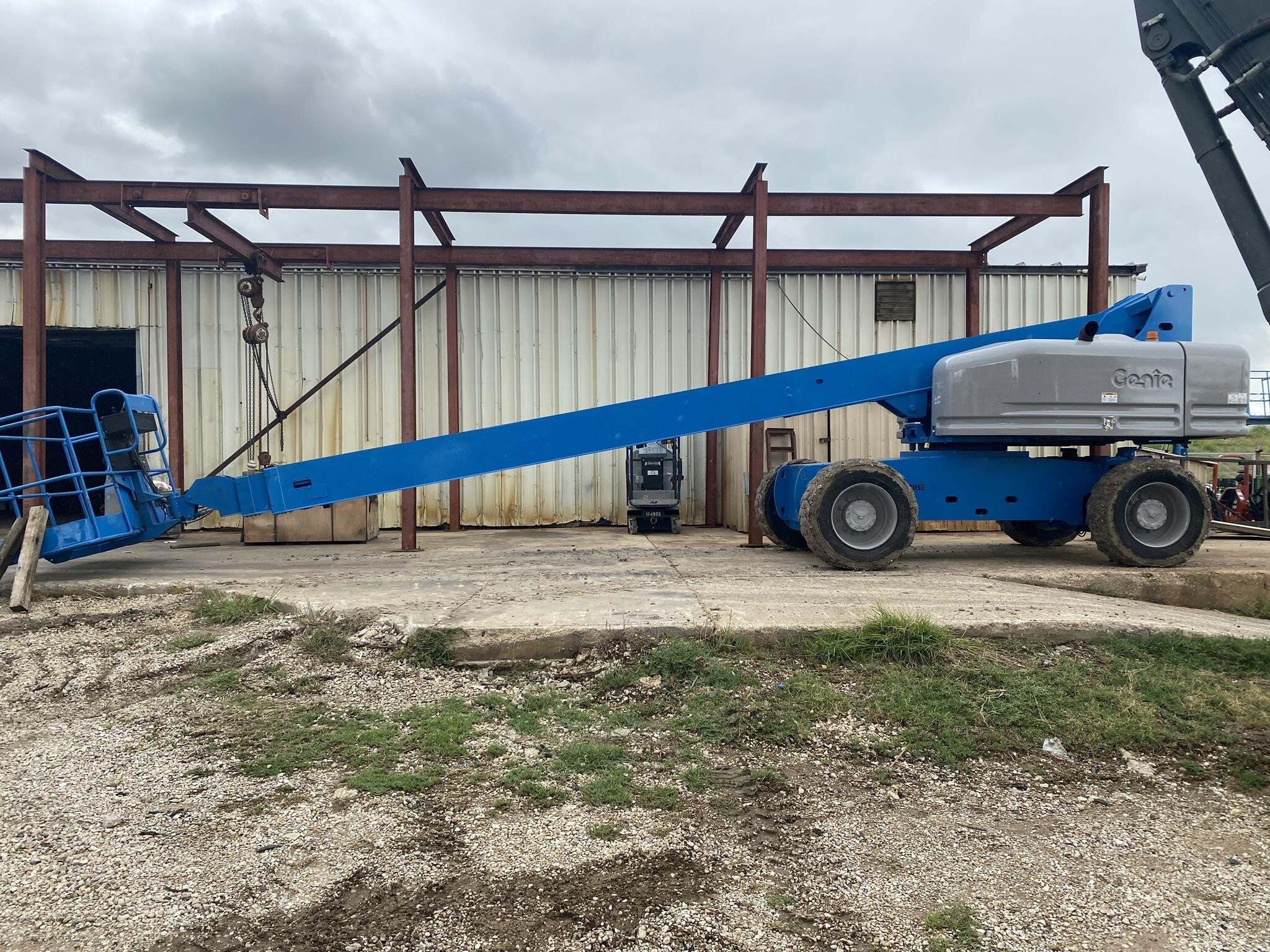 2009 GENIE S80 in Irving, TX