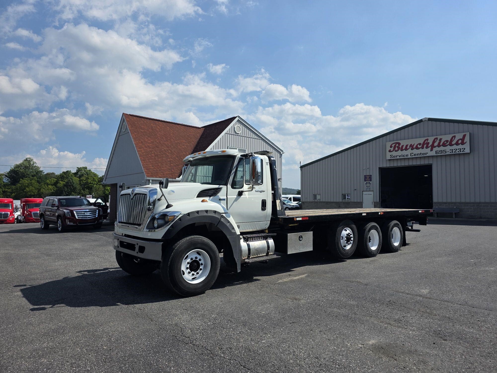 2012 INTERNATIONAL WORKSTAR 7600 in Duncansville, PA