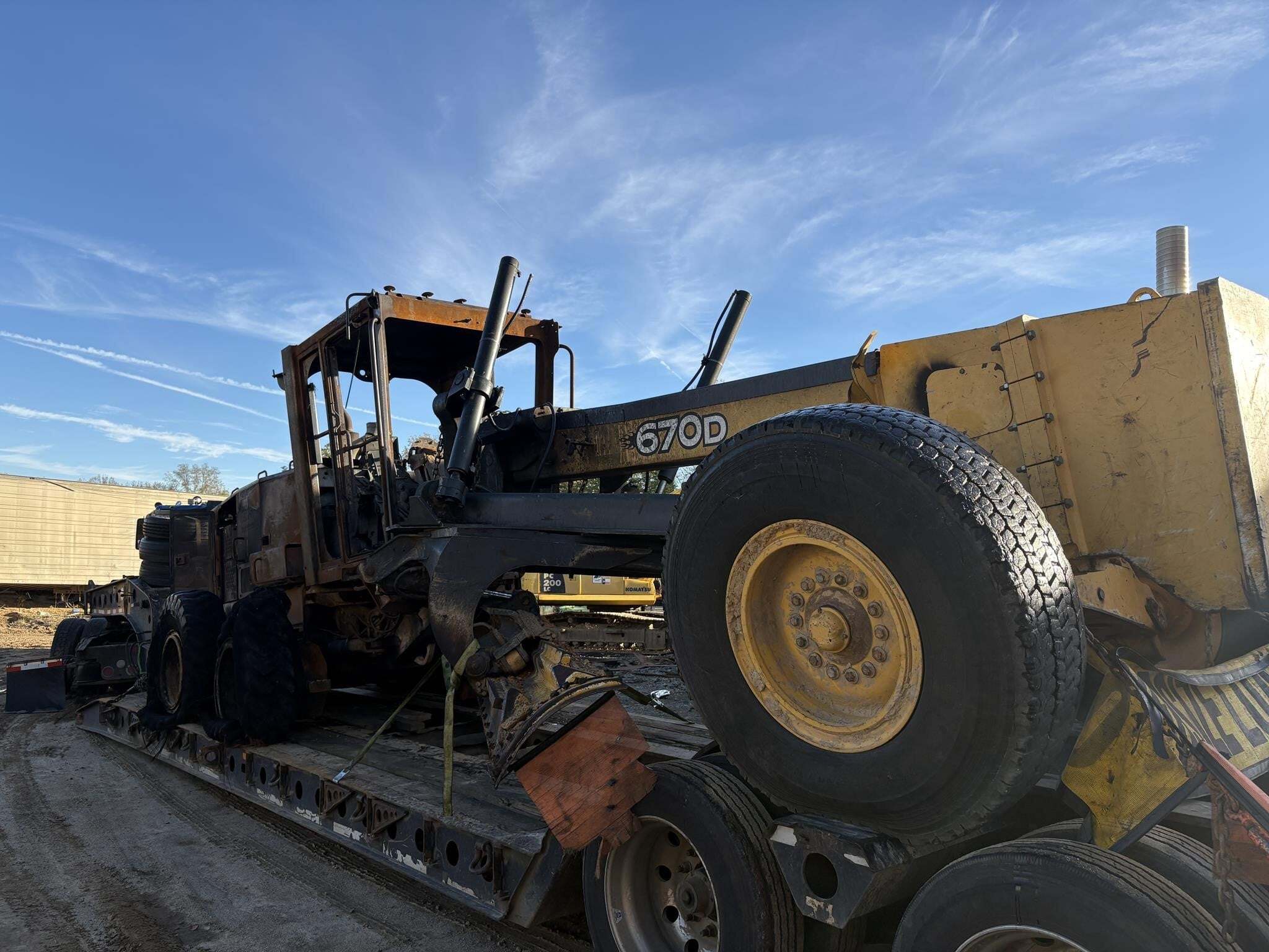 DEERE 670D in Jackson, TN