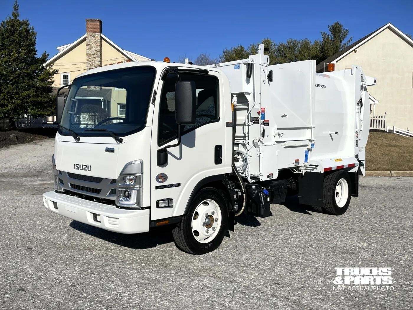 2024 ISUZU NRR in Tampa, FL
