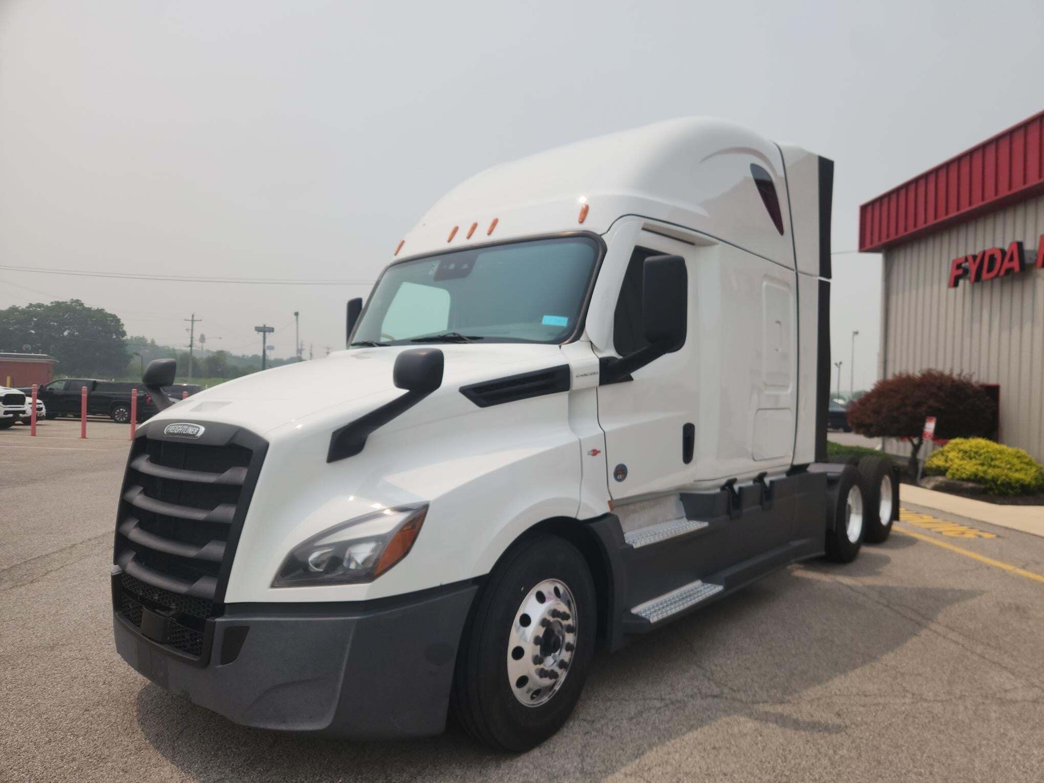 2024 FREIGHTLINER CASCADIA 126 in Harrisville, PA