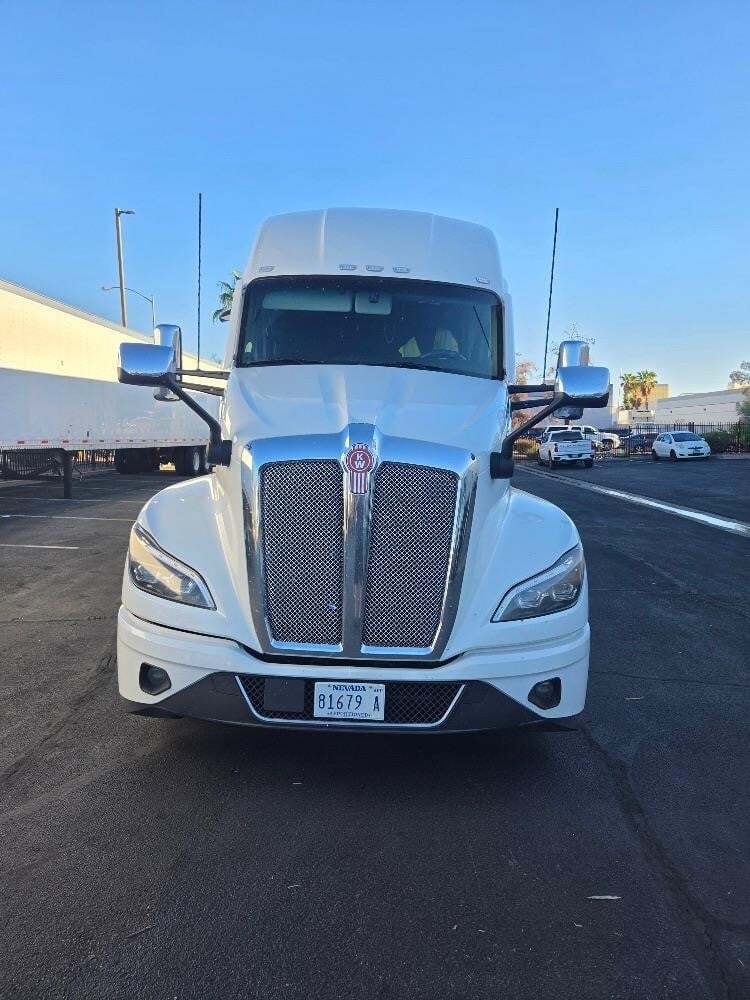 2023 KENWORTH T680 in Salt Lake City, UT