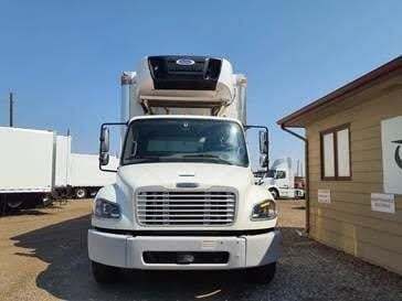 2019 FREIGHTLINER BUSINESS CLASS M2 106 in Commerce City, CO