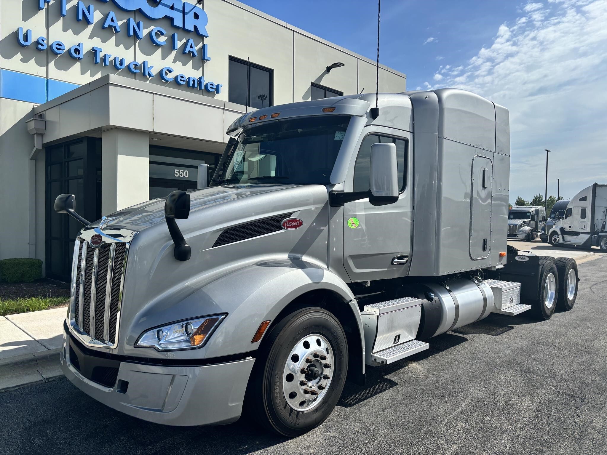 2025 PETERBILT 579 in Minooka, IL