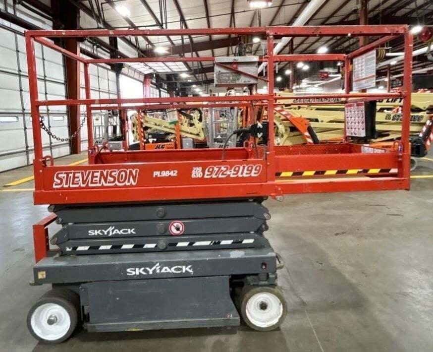 2018 SKYJACK SJIII3219 in Bolingbrook, IL