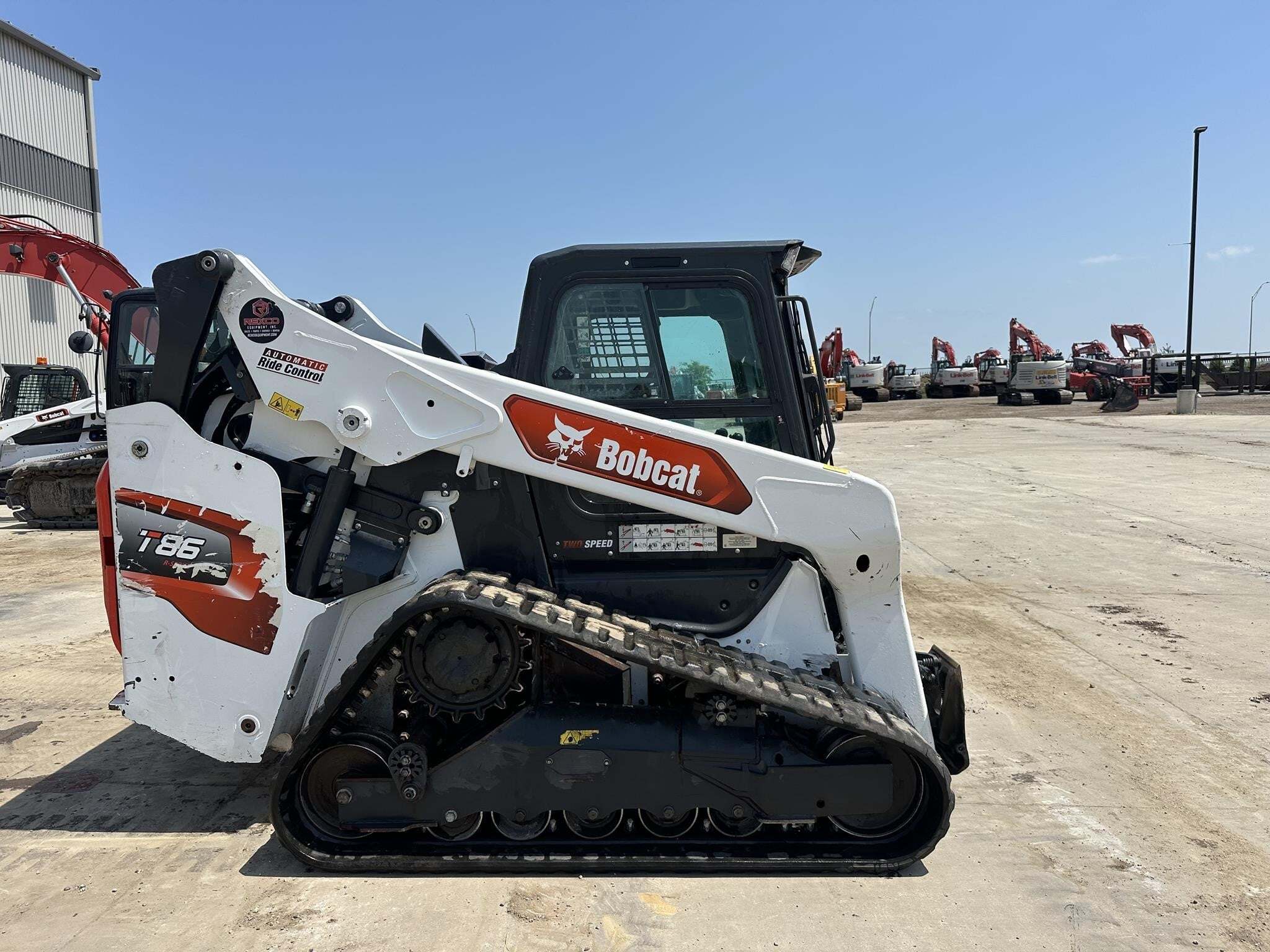 2023 BOBCAT T86 in Cedar Rapids, IA