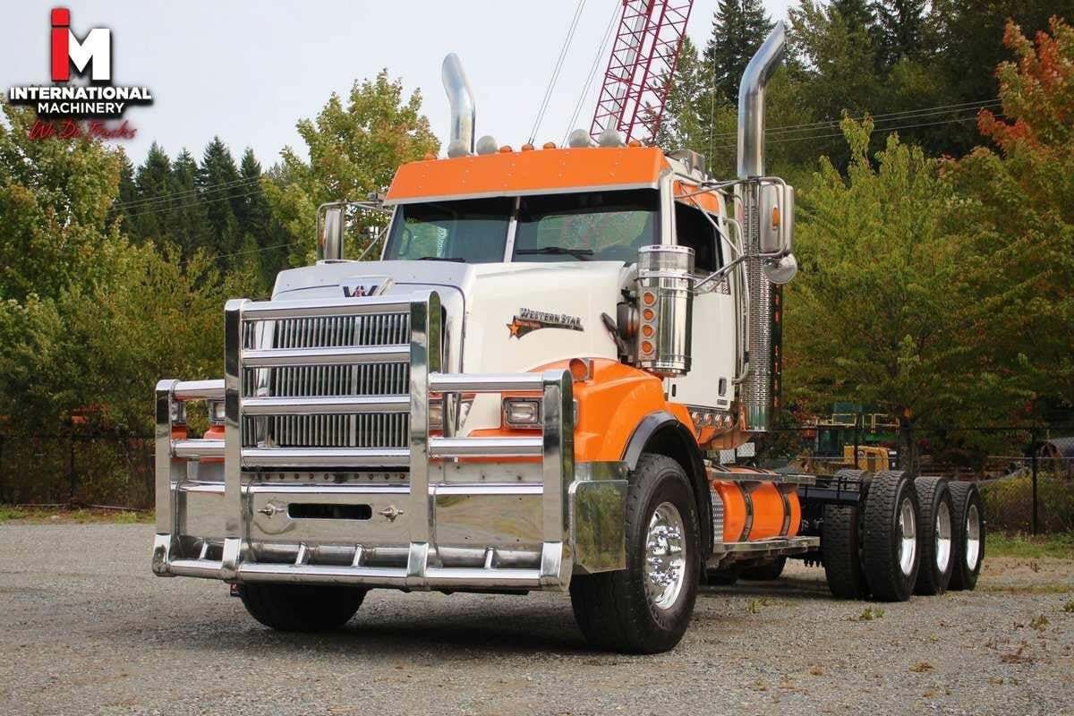2019 WESTERN STAR 4900 in Blaine, WA