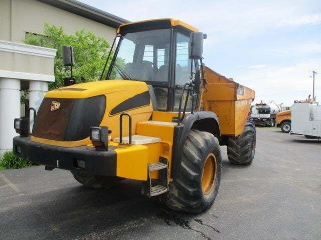 2006 JCB 718 in Caledonia, NY