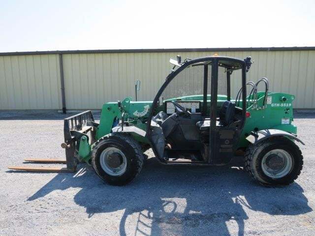 2016 GENIE GTH5519 in Detroit, MI