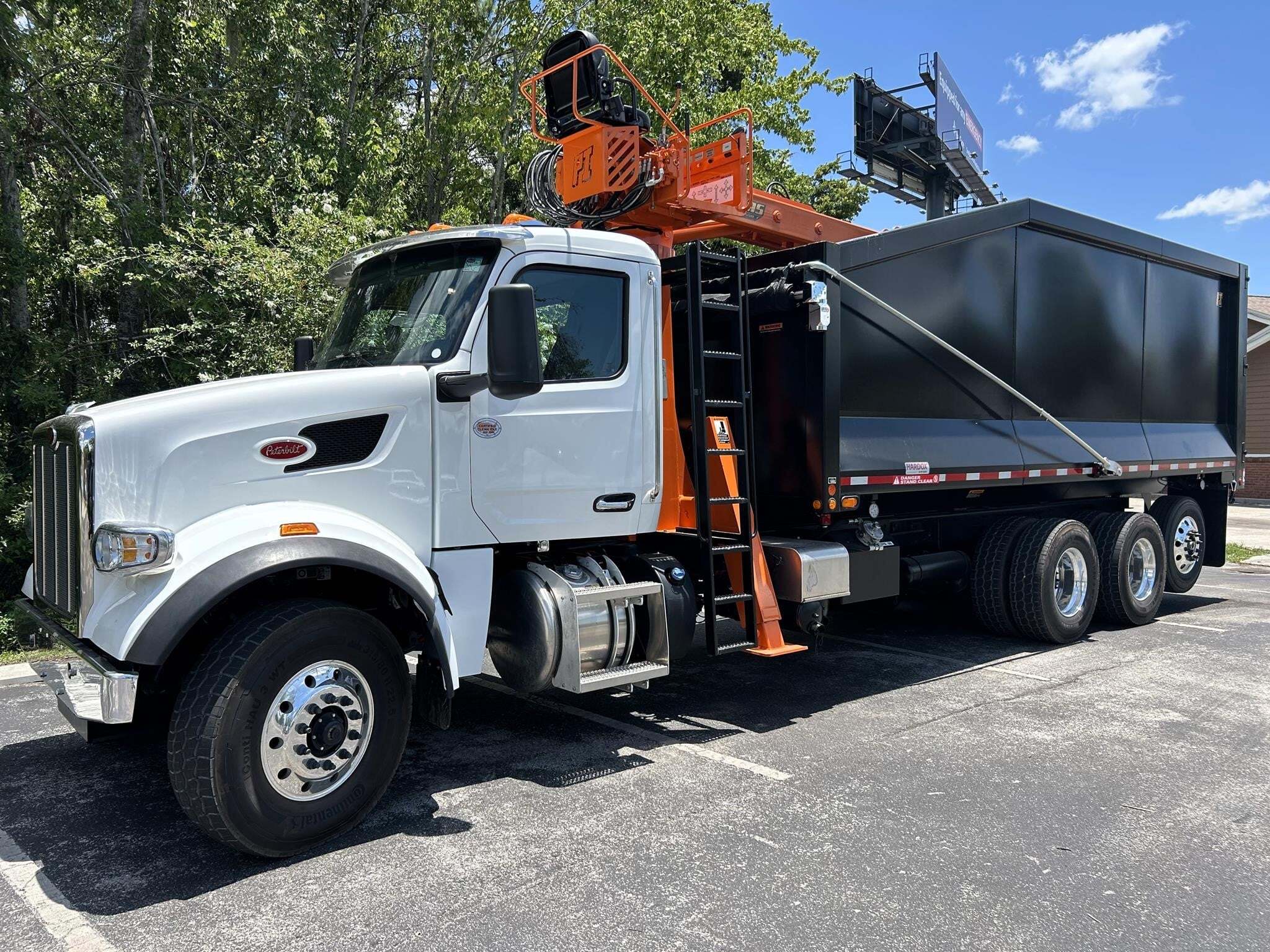 2026 PETERBILT 567 in Tampa, FL