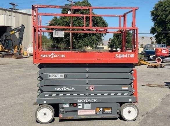 2018 SKYJACK SJIII4740 in Denver, CO