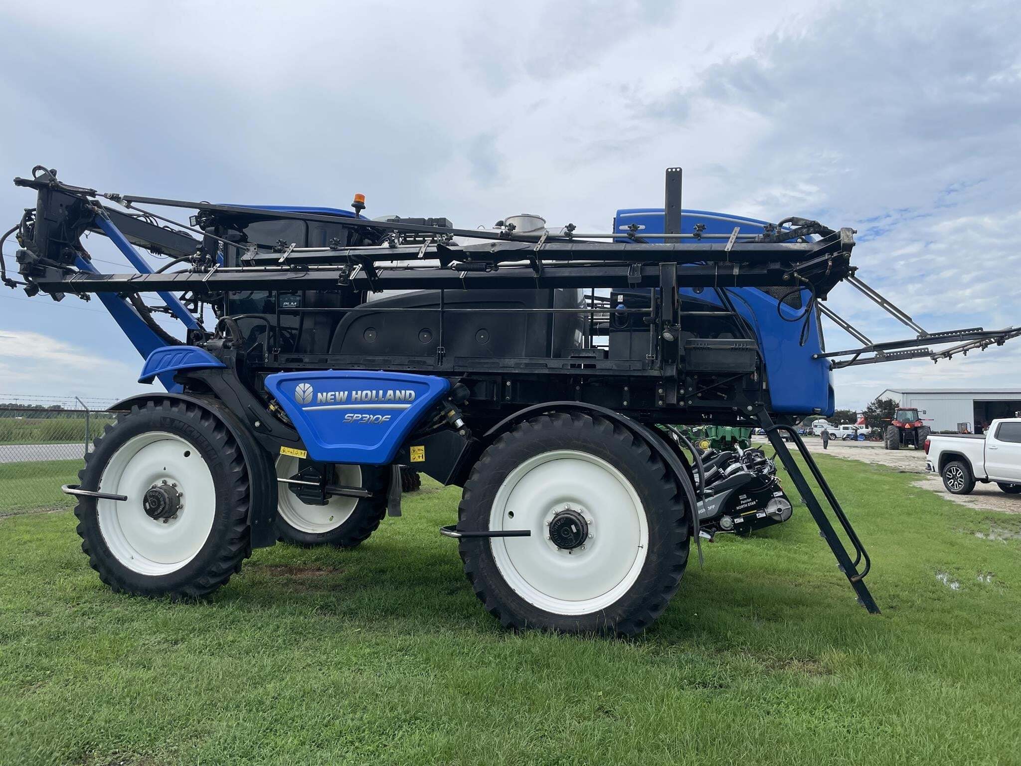 2023 NEW HOLLAND SP310F in Bishopville, SC