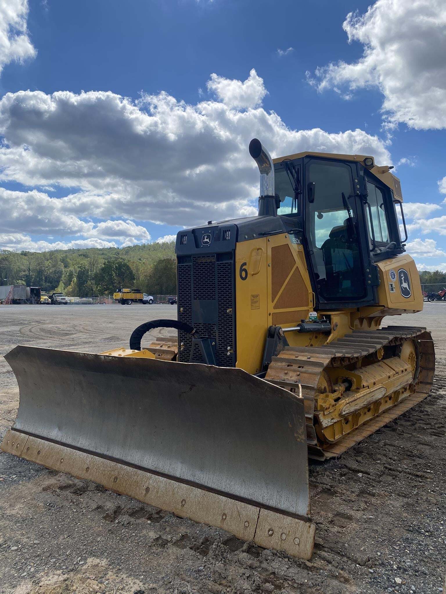 2021 DEERE 650K XLT in Lynchburg, VA