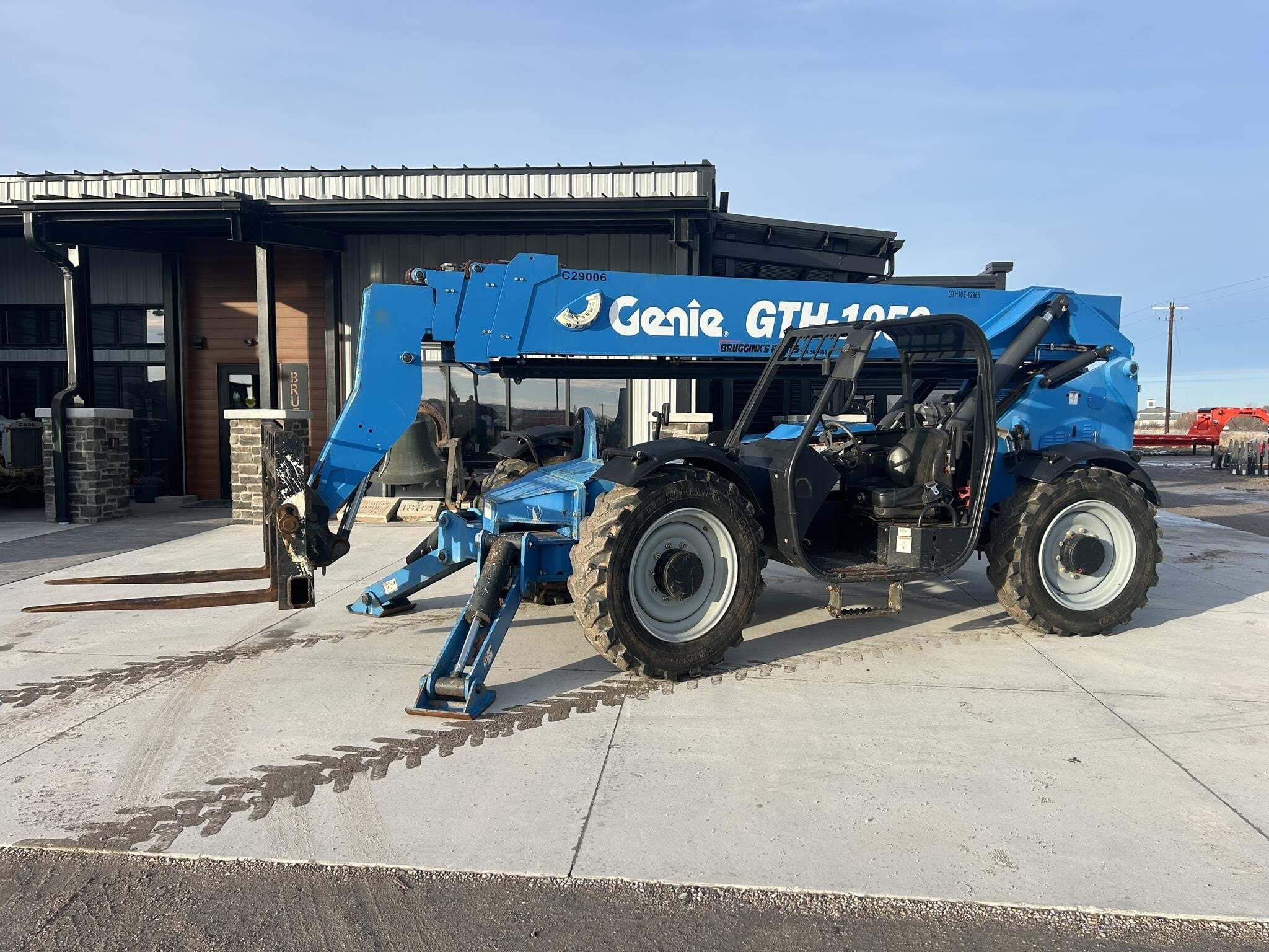 2018 GENIE GTH1056 in Sheboygan, WI