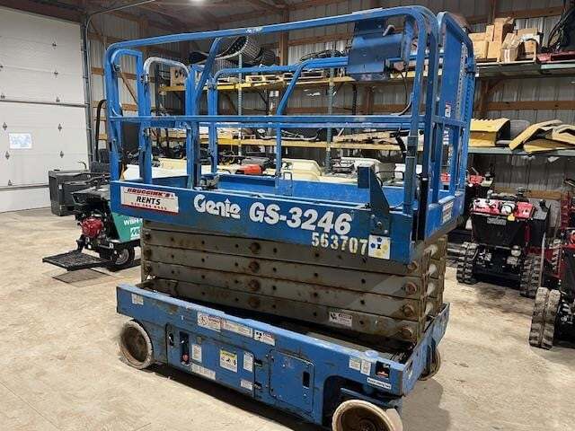 2005 GENIE GS3246 in Sheboygan, WI