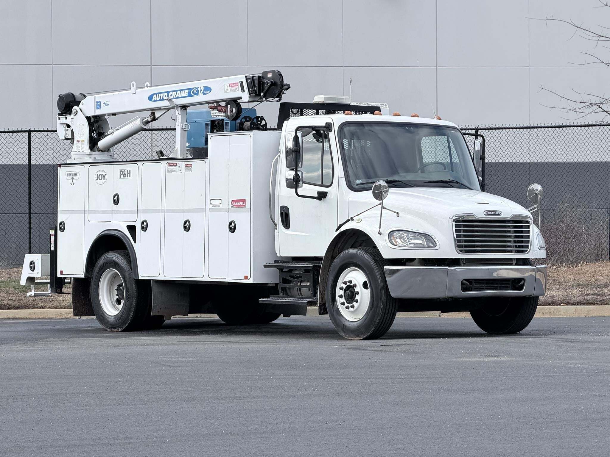 2018 FREIGHTLINER BUSINESS CLASS M2 106 in Cartersville, GA