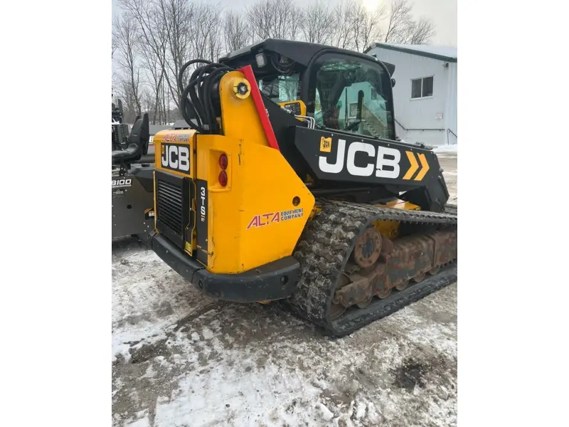 2023 JCB 3TS-8T